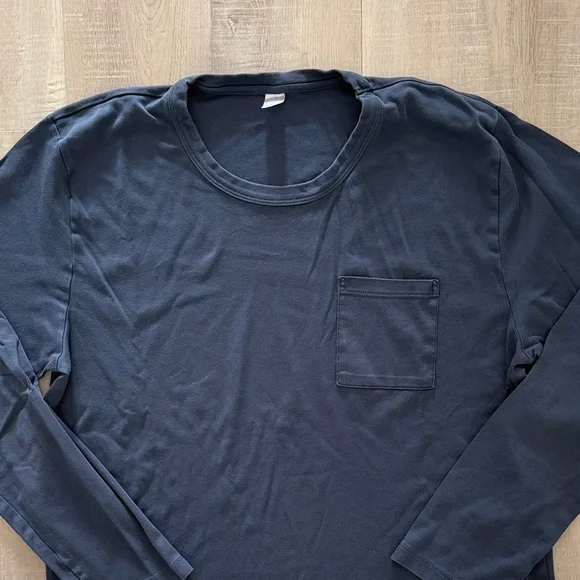 Men's LAKE Pima Cotton Navy Long Sleeve Pocket Shirt - Picture 3 of 3